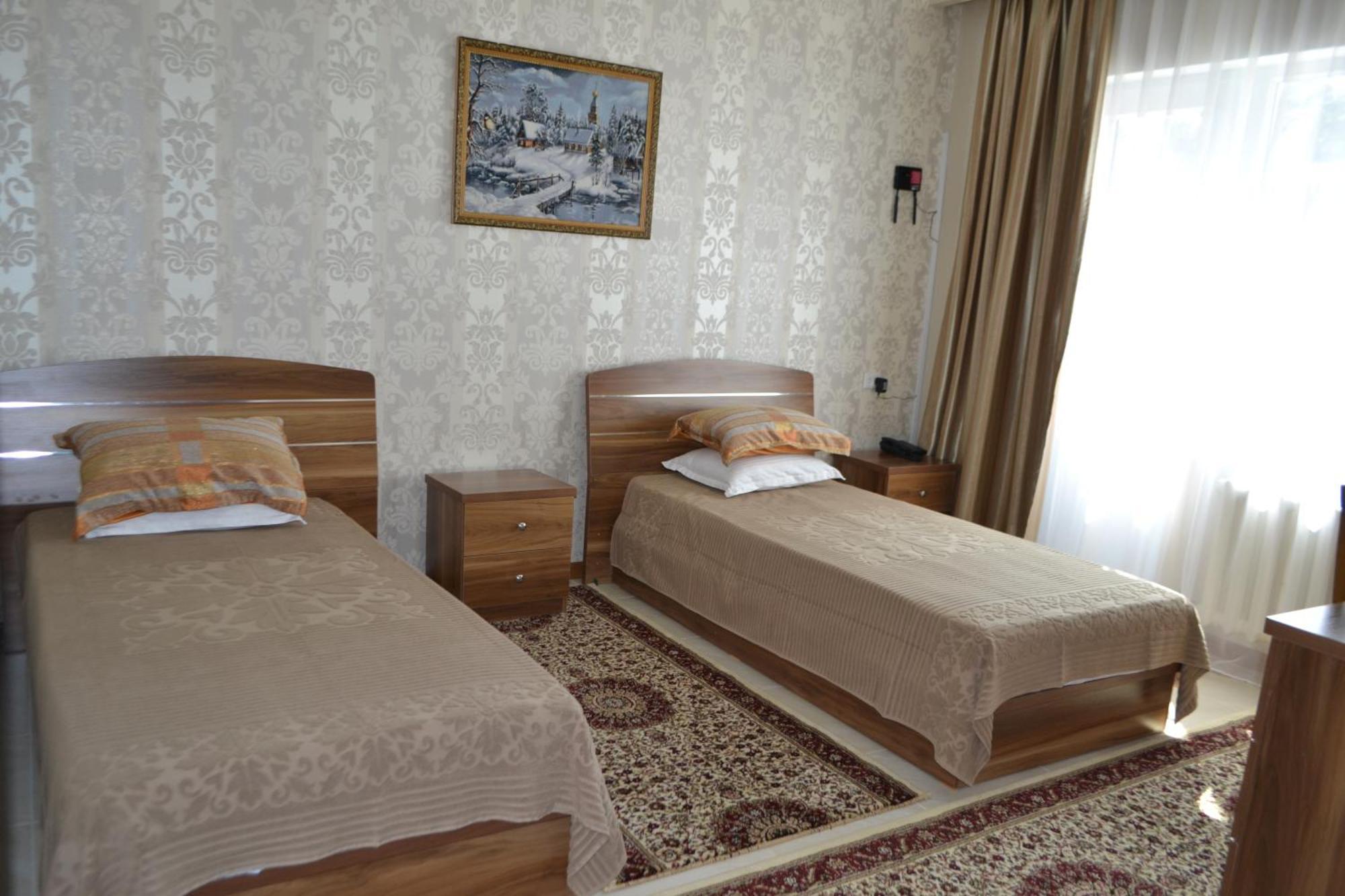 Gostinitsa Grand Hotel Kyzylorda Phòng bức ảnh